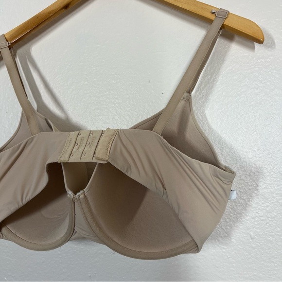 Harper Wilde Lightly Lined Underwire Base T-Shirt Bra - Picture 11 of 13